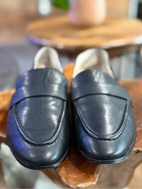 Charles David Women's Quality Soft Leather Loafers Black Sz 6.5